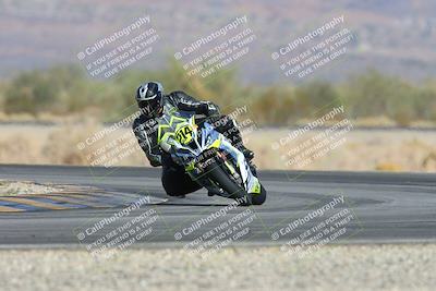 media/Dec-08-2024-CVMA (Sun) [[267e5a7075]]/Race 2-Amateur Supersport Open/